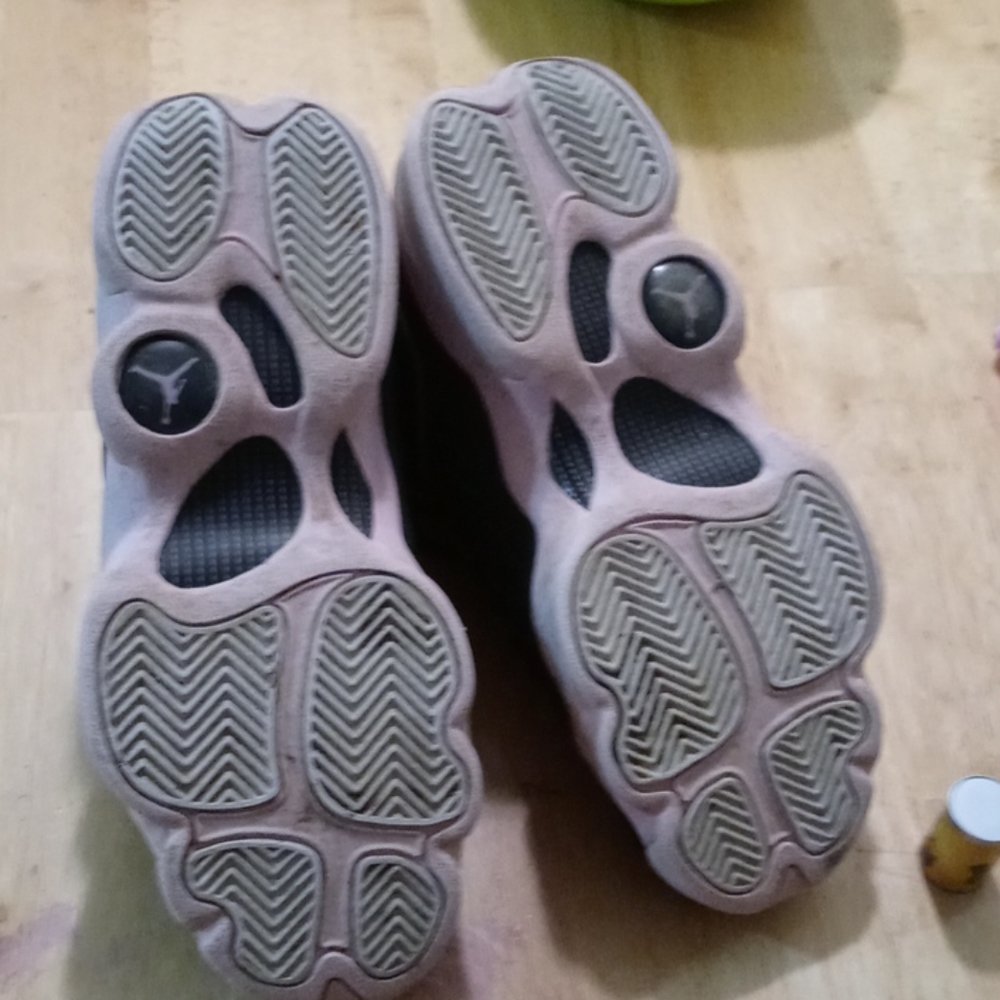 Shoes - Picture 5 of 5
